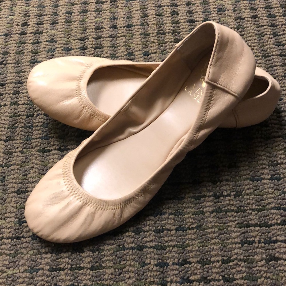 Vince Camuto flats